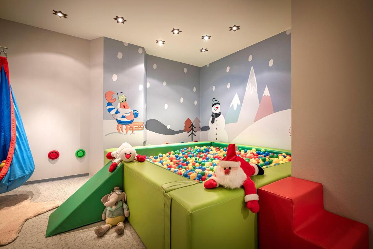 Kesselspitze Hotel & Chalet, Valamar Collection 오베르타우에른 외부 사진